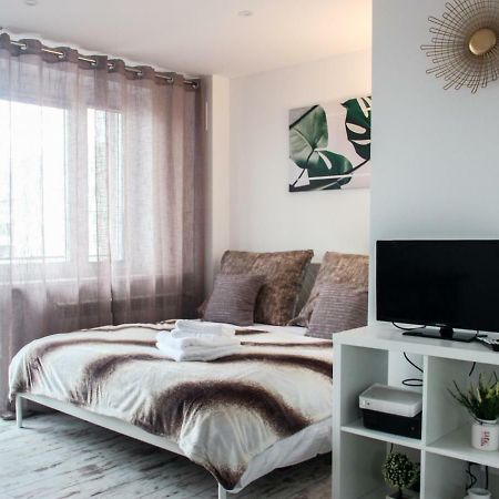Sunny City Center Apartment 바르샤바 외부 사진