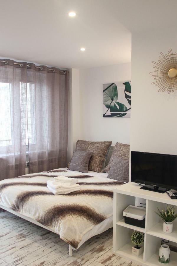 Sunny City Center Apartment 바르샤바 외부 사진