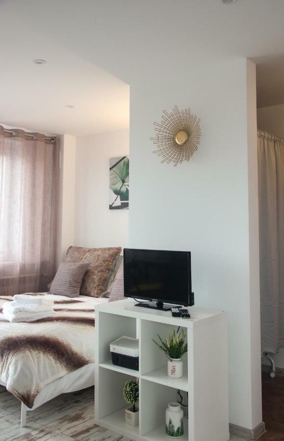 Sunny City Center Apartment 바르샤바 외부 사진